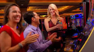 h555 hero display showing Bangladesh mobile sports and casino style browsing